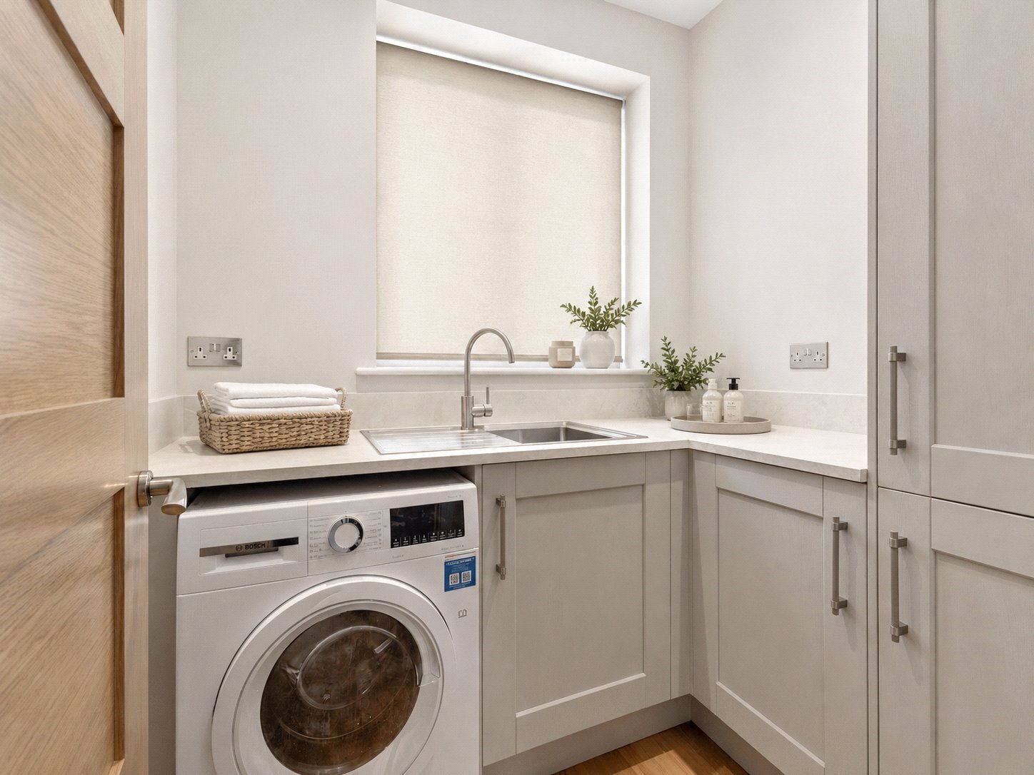 Brunswick Place, Weybridge, Surrey, KT13 Image 6