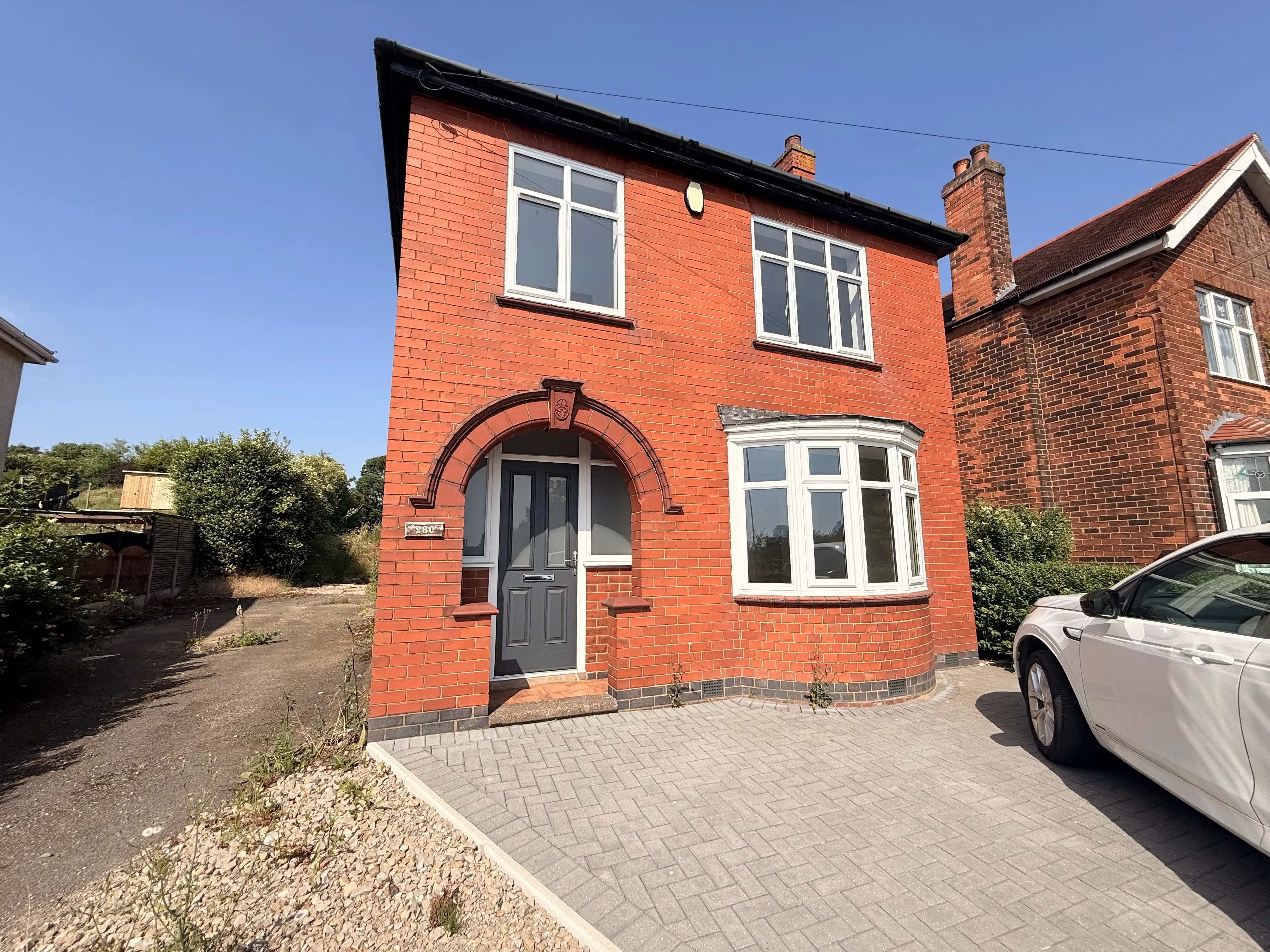 Property photo 0