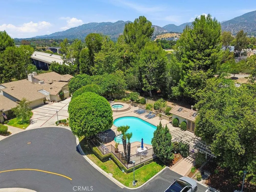 2021 Rosemont Ave, Pasadena, CA 91103