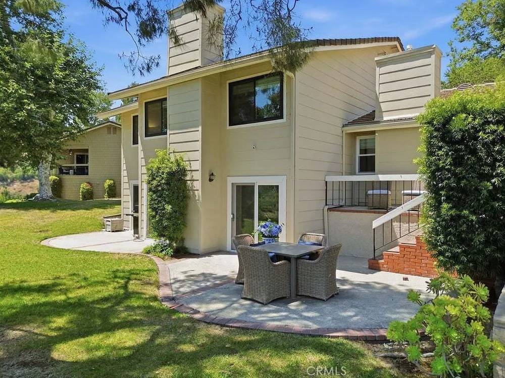 2021 Rosemont Ave, Pasadena, CA 91103