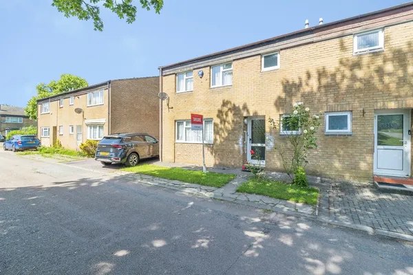Lamva Court, Stony Stratford, Milton ...