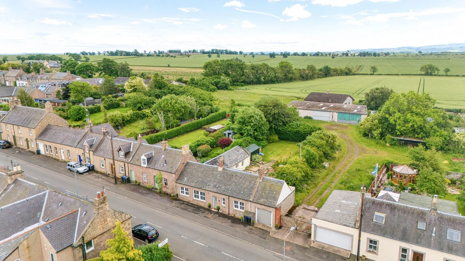Property photo top 1
