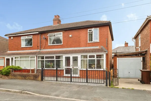 Wilshaw Grove, Ashton-under-Lyne, Gre...