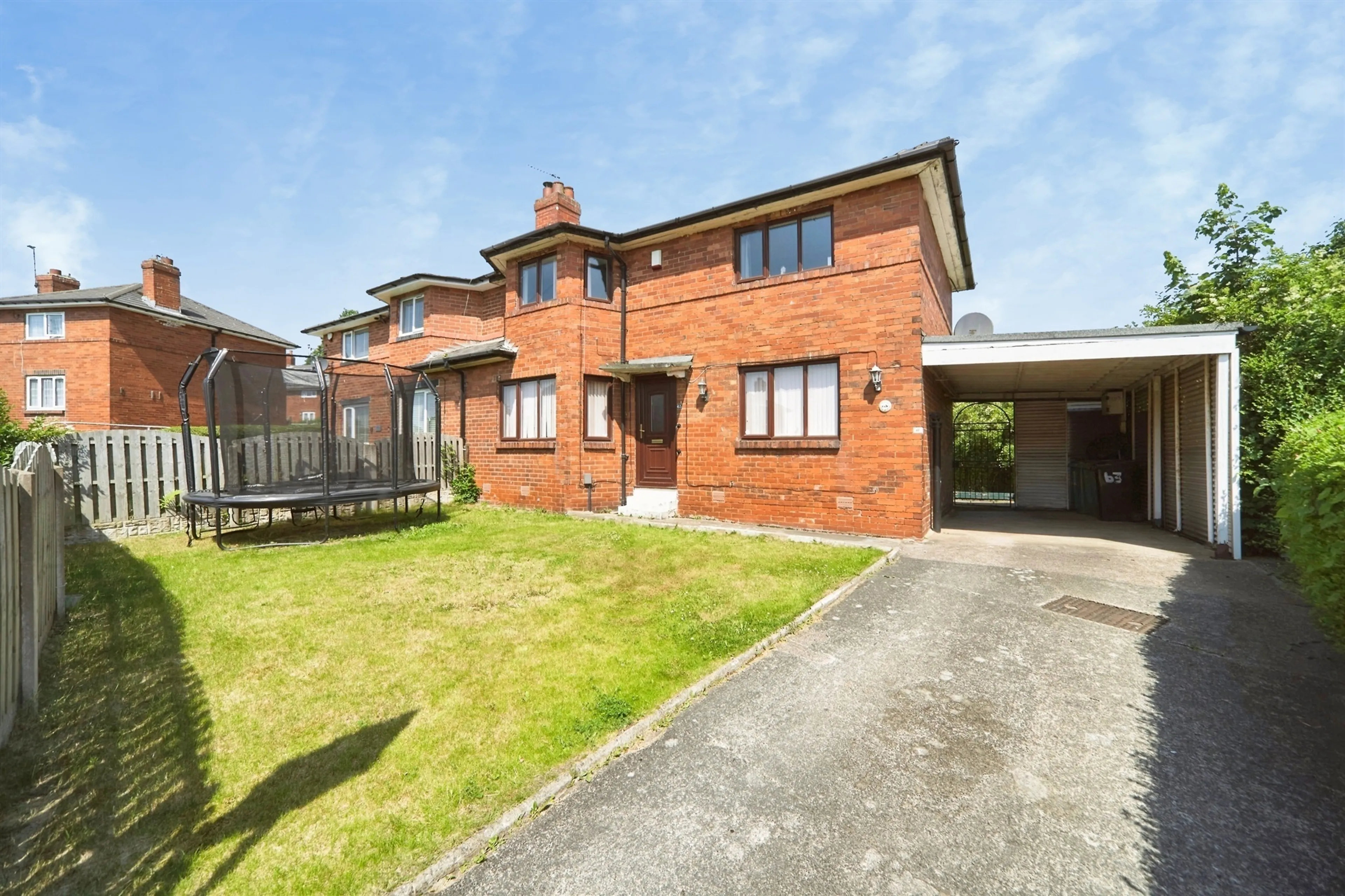 Property at Hollin Park Road, LEEDS