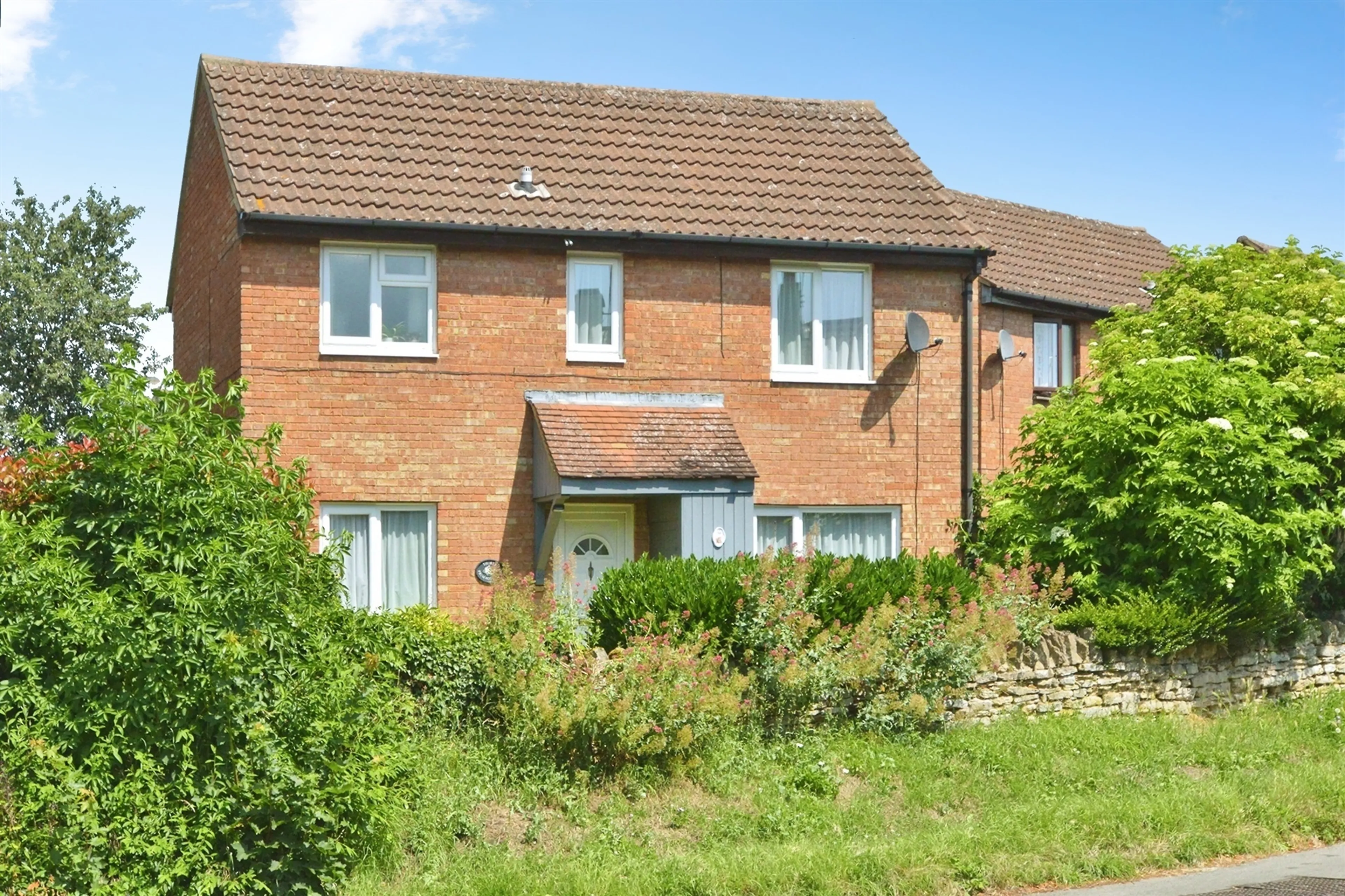 Property photo 0