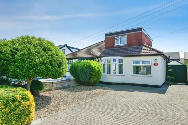 Liverpool Road, Lydiate, Liverpool, M...