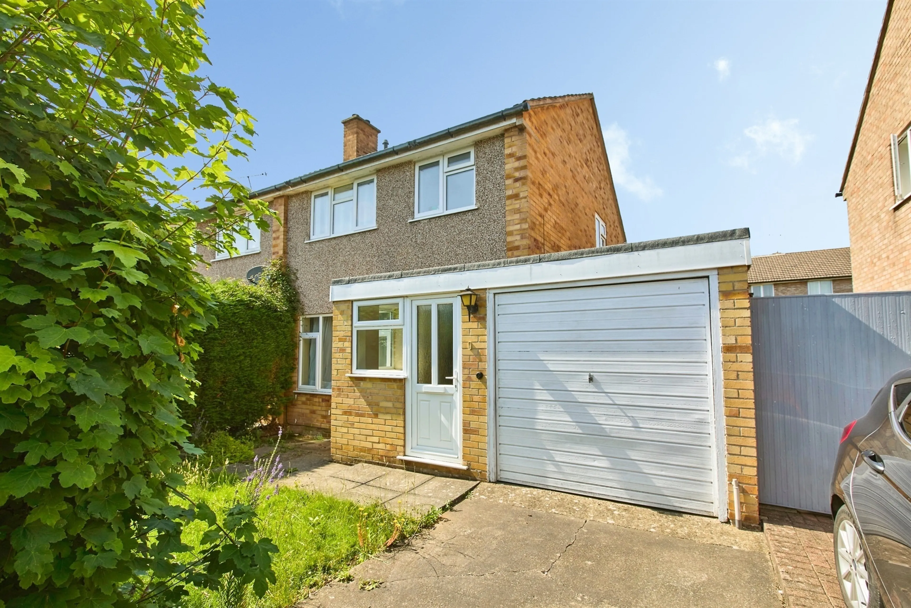 Property photo 0