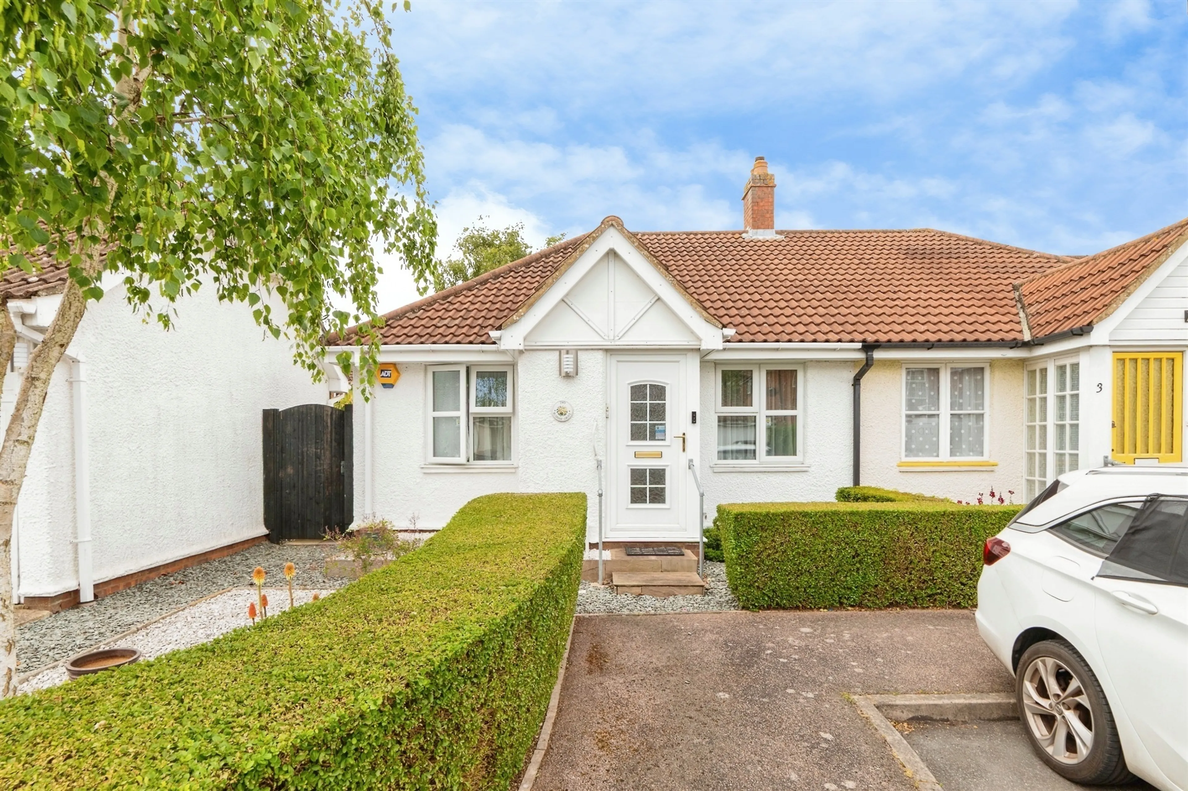 Property photo 0