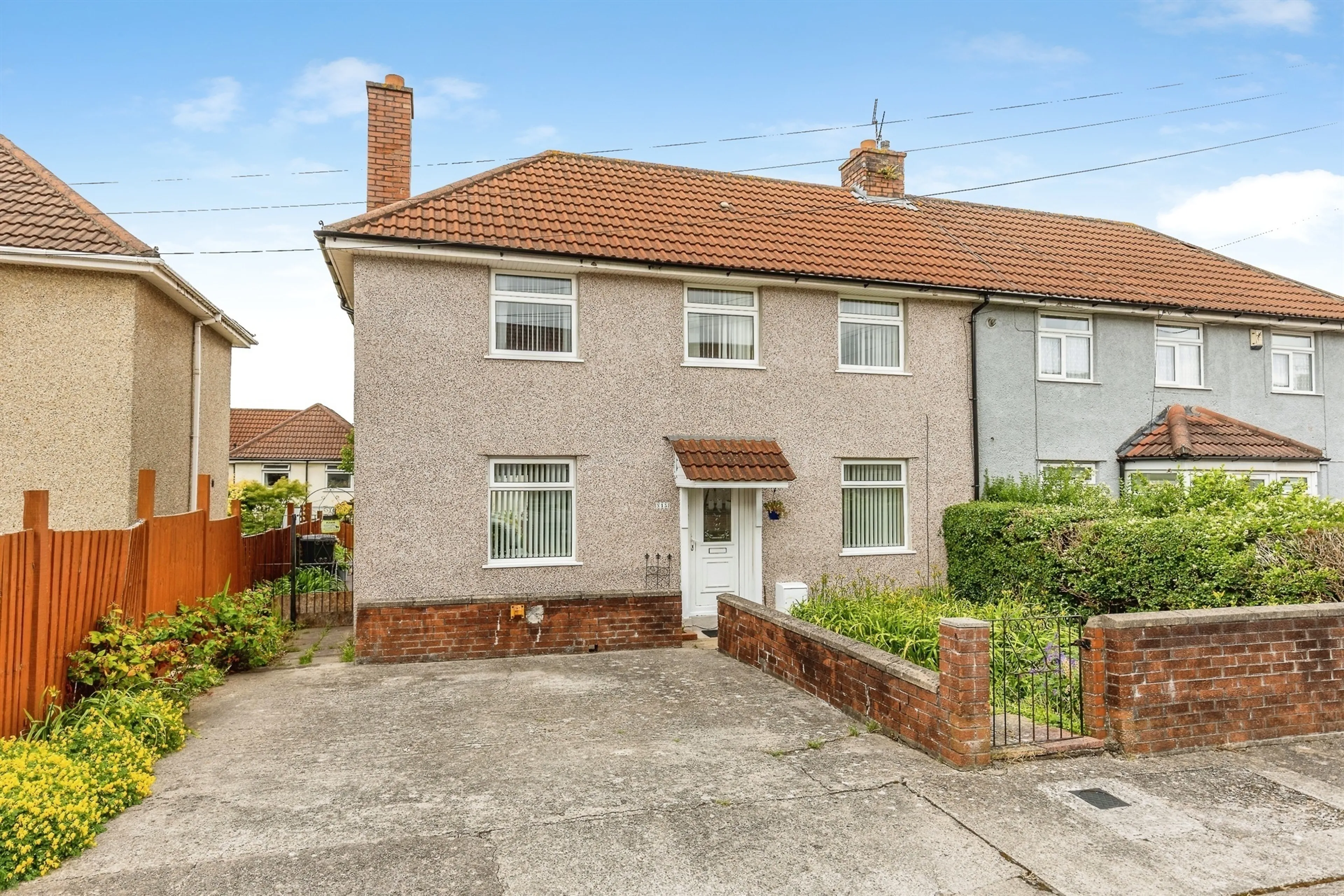 Property photo 0
