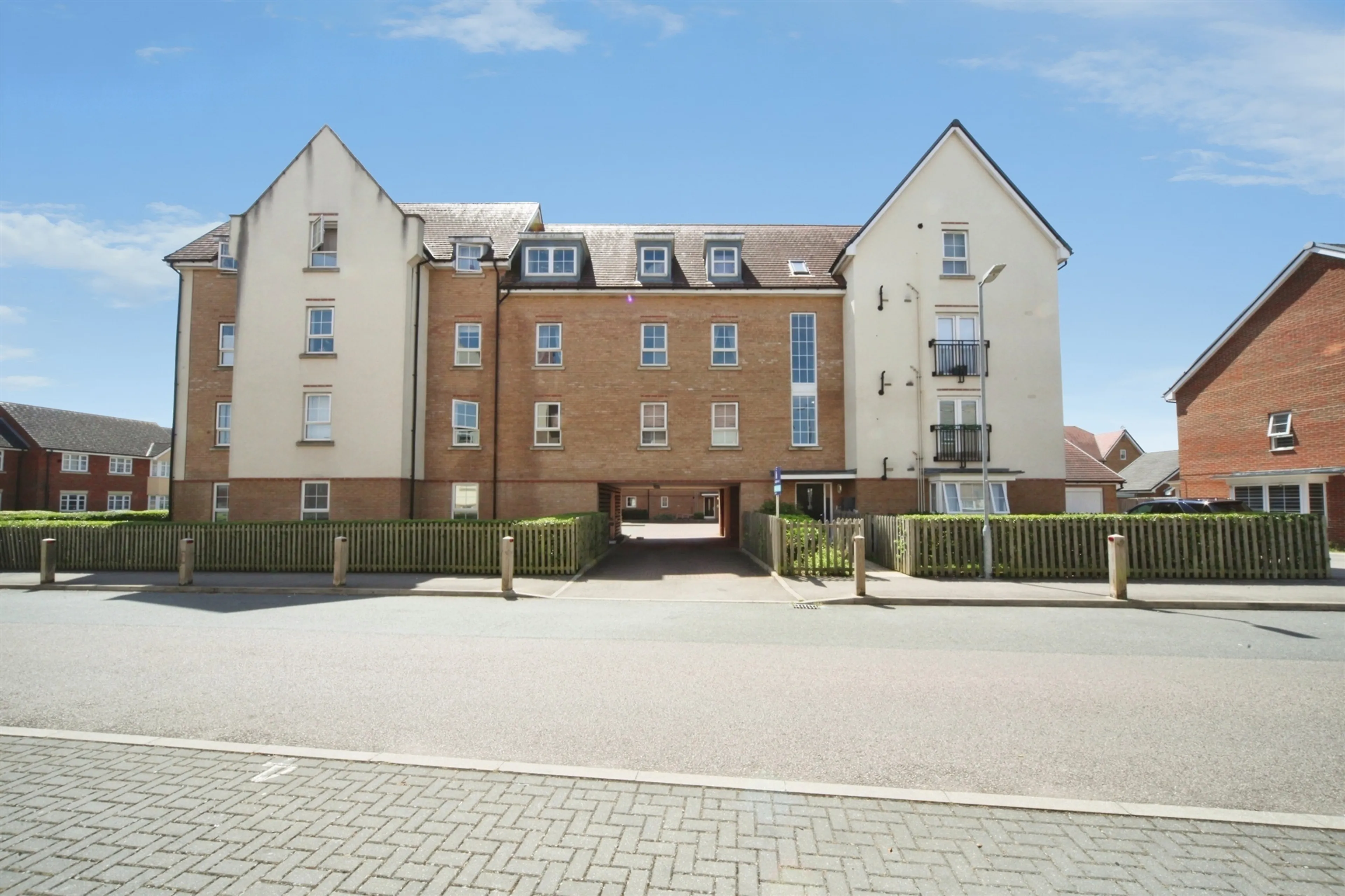 Property photo 0
