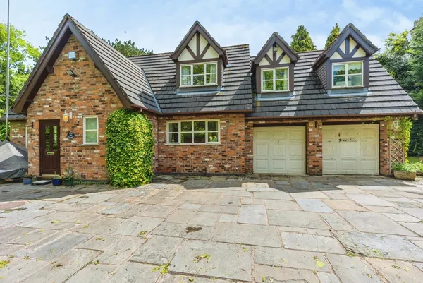 Davey Lane, Alderley Edge, Cheshire, SK9