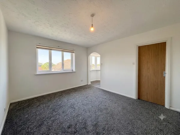 Tennyson Close EN3