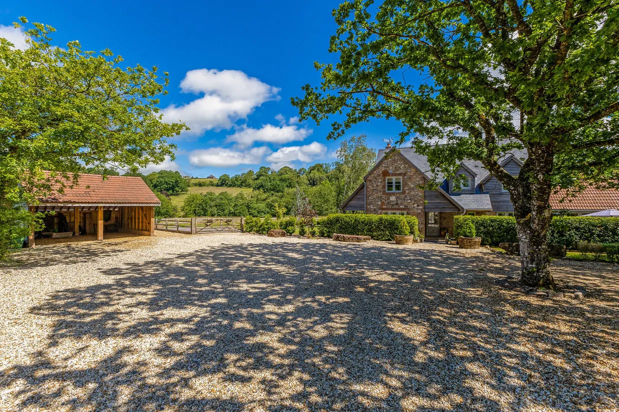 Moonsbrook, Oakhill, BA3 photo 14