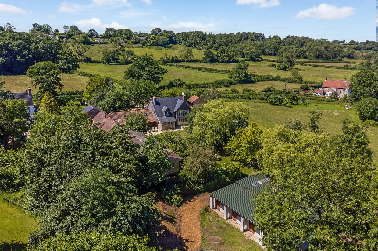 Moonsbrook, Oakhill, BA3 photo 21