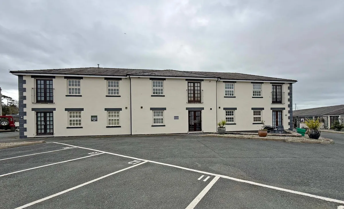 Porthmadog, Gwynedd, LL49