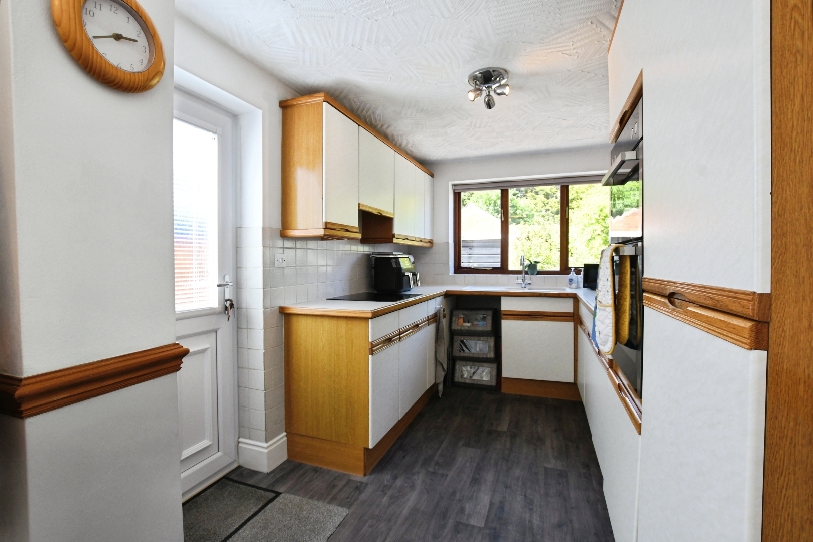 Main Road, Bilton Image 4