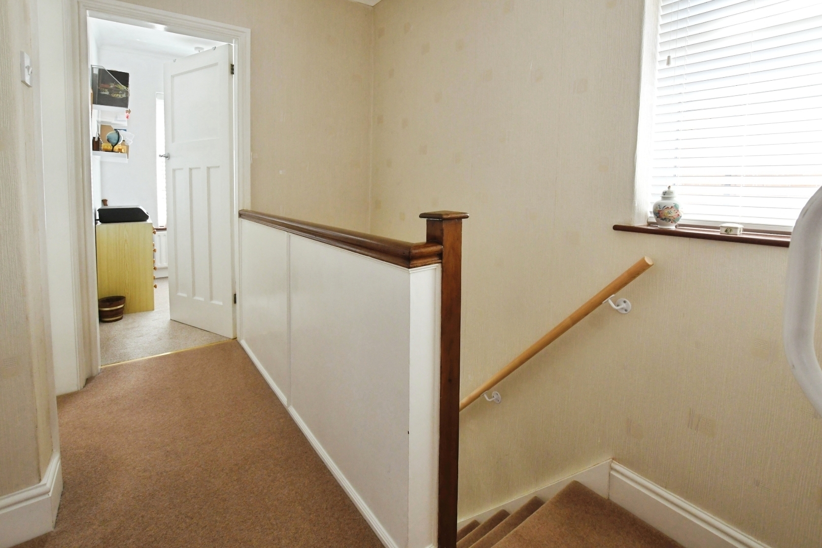 Main Road, Bilton Image 12