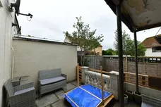 Sealey Crescent, Wells