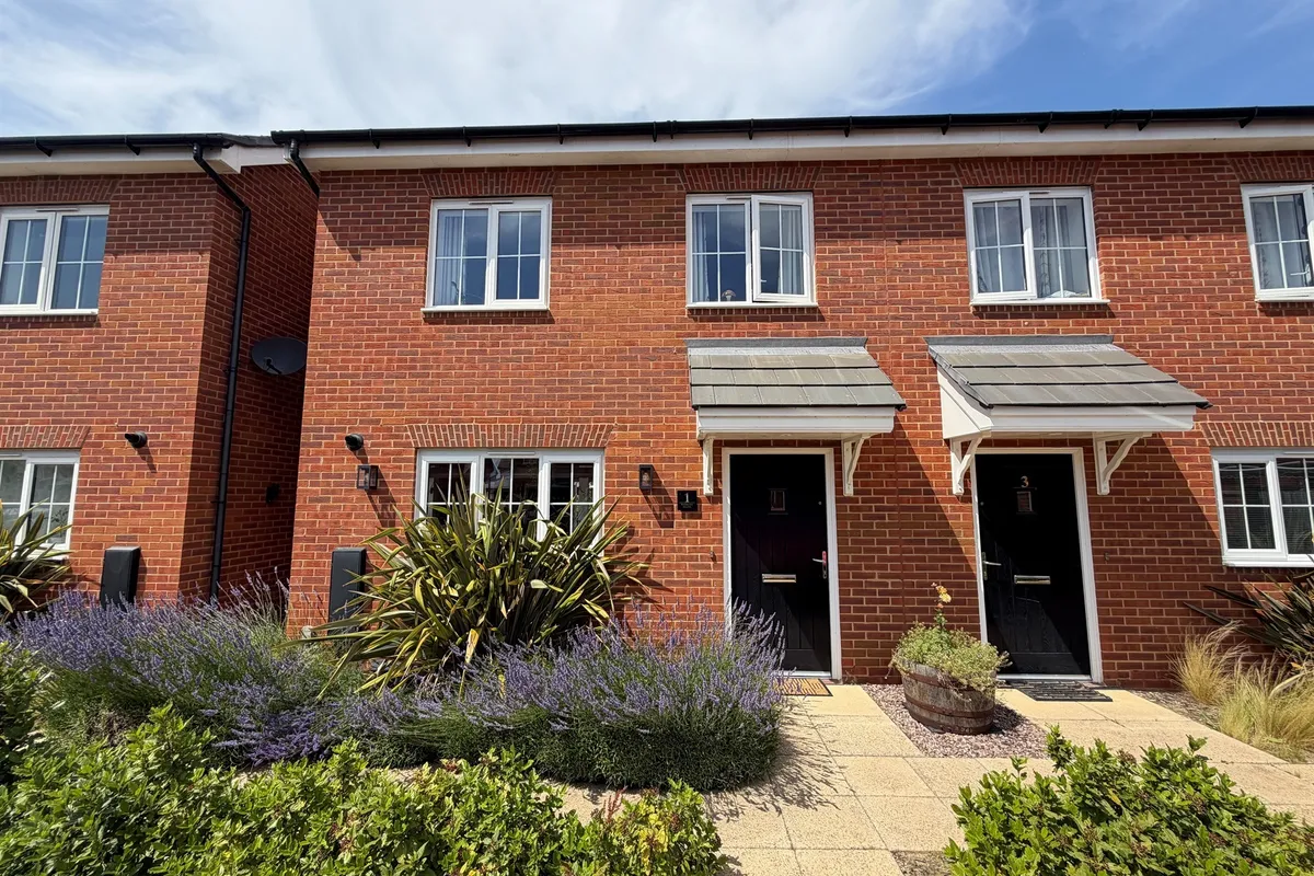 Banbury Drive, Hampton Water, Peterborough