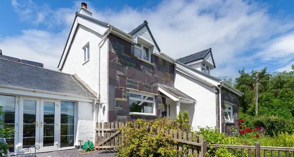Trefriw, Conwy, LL27