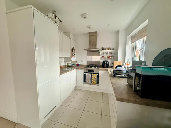 Bramley Avenue, Horam