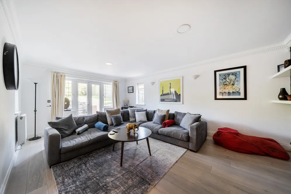 Goldsmiths Avenue, Crowborough, TN6 photo 9
