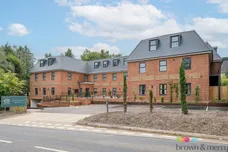 Knightswood Mansion, Berkhamsted
