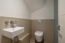 Golden Manor, Hanwell, W7 photo 10
