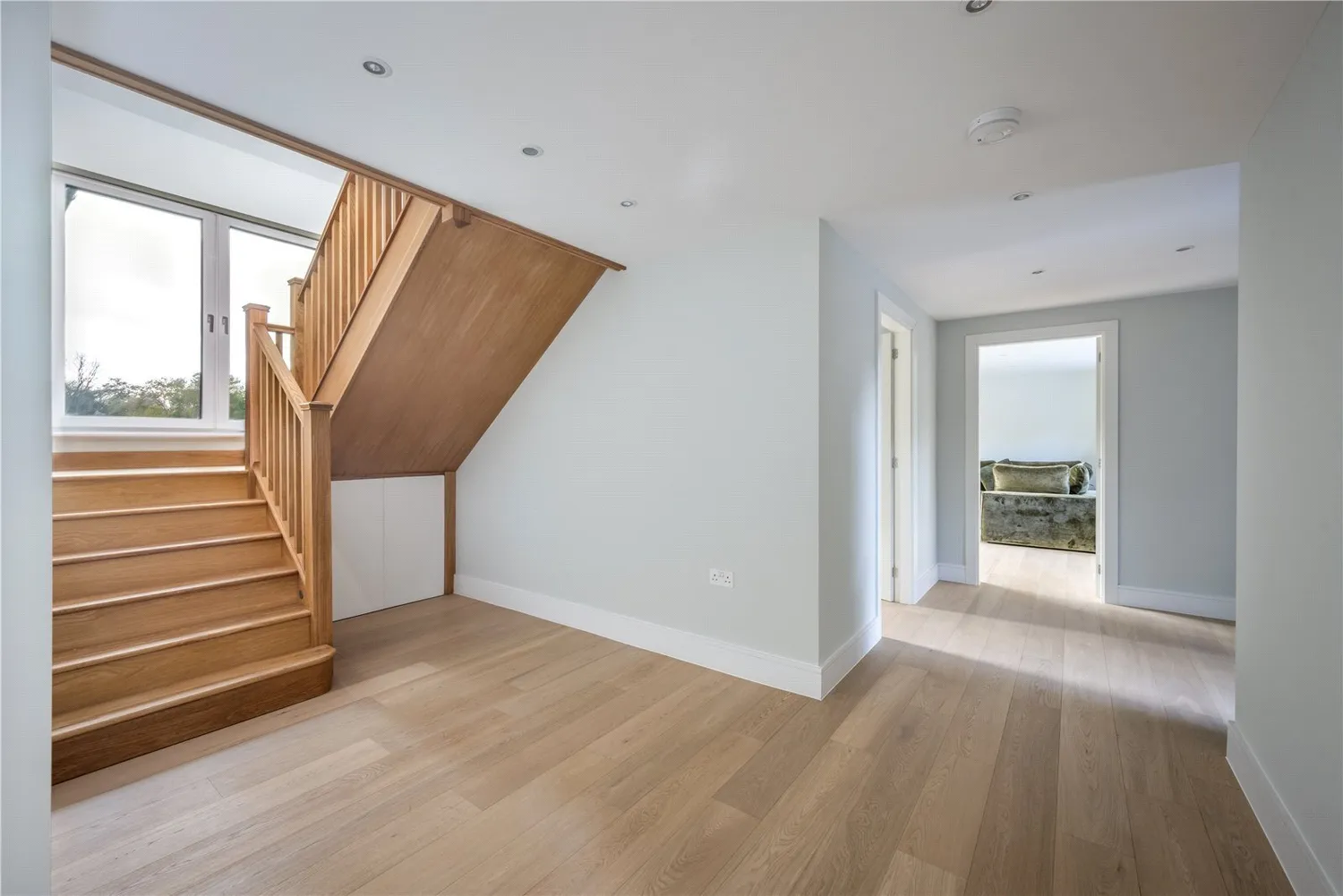 Walliswood, Dorking, RH5 photo 9