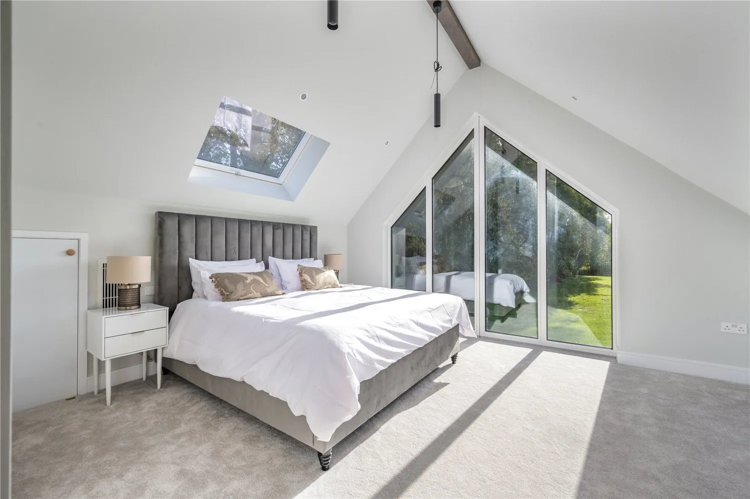 Walliswood, Dorking, RH5 photo 14