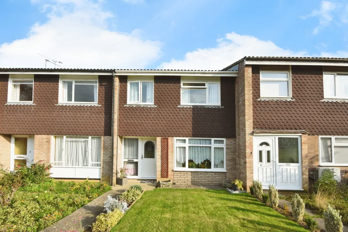 Dorset Avenue, Great Baddow, Chelmsford