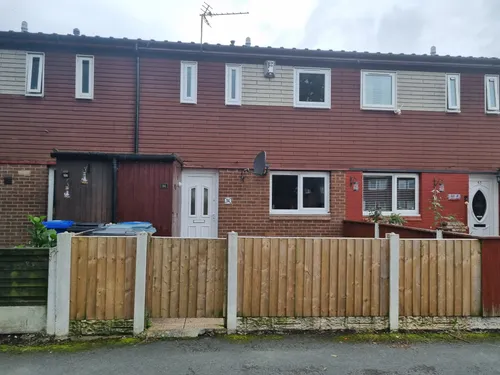 Bodmin Close, Brookvale, RUNCORNphoto