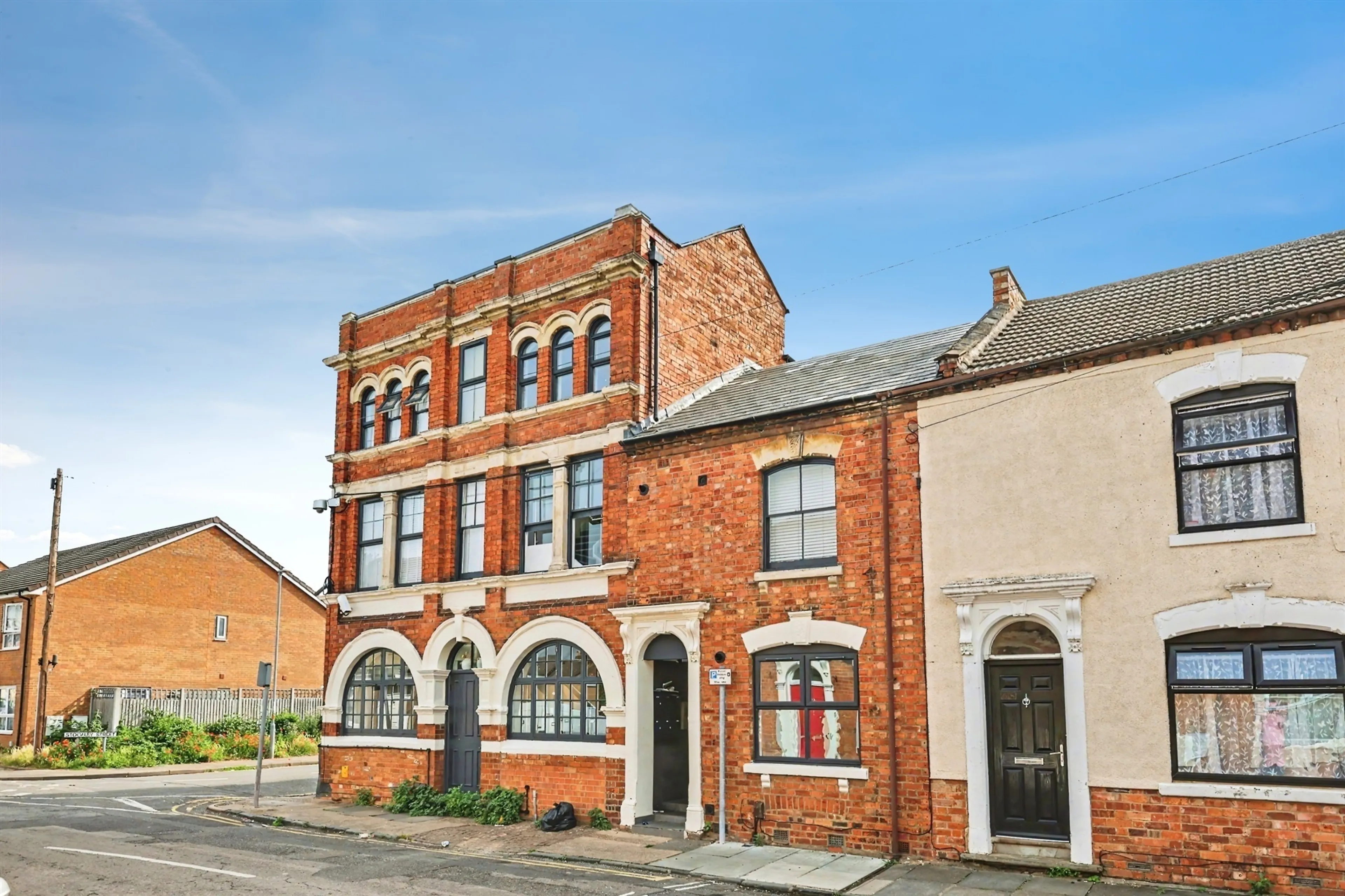 Property photo 0