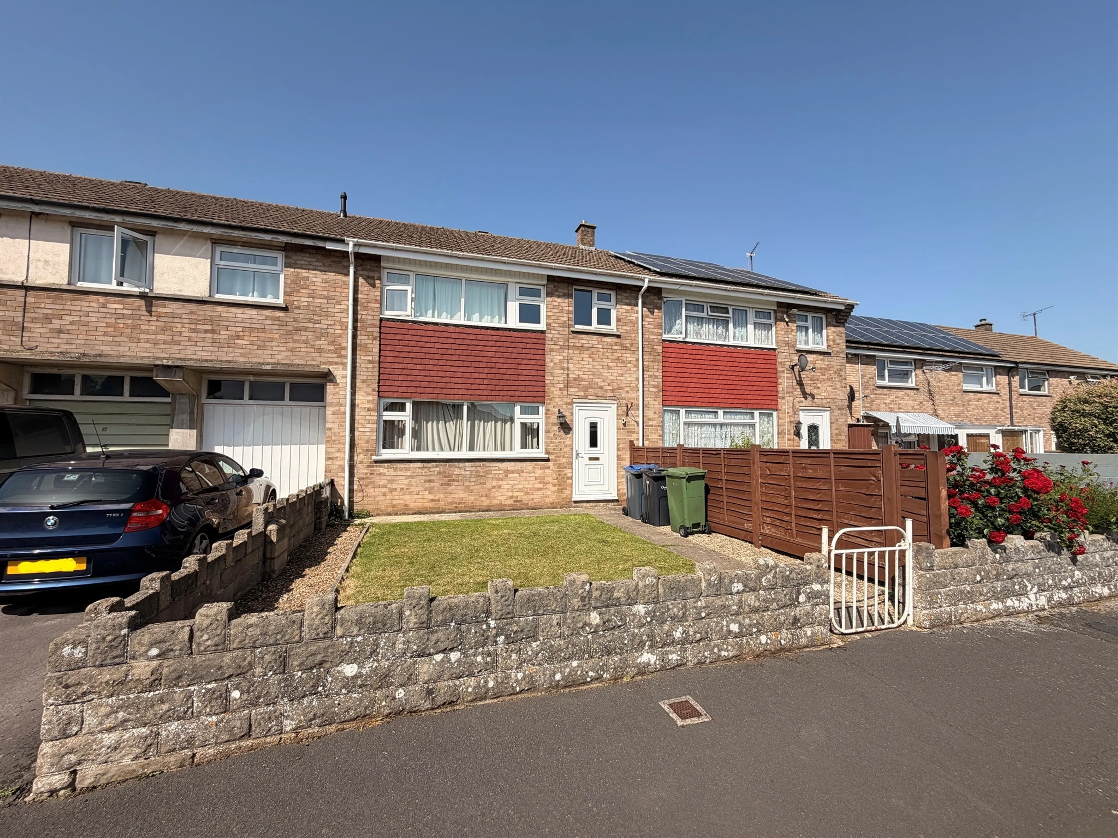 Property photo 0