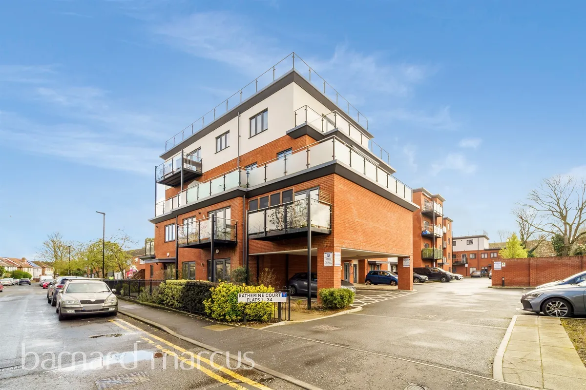 Park Road, Feltham