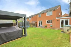 Grand Close, Scarning, DEREHAM