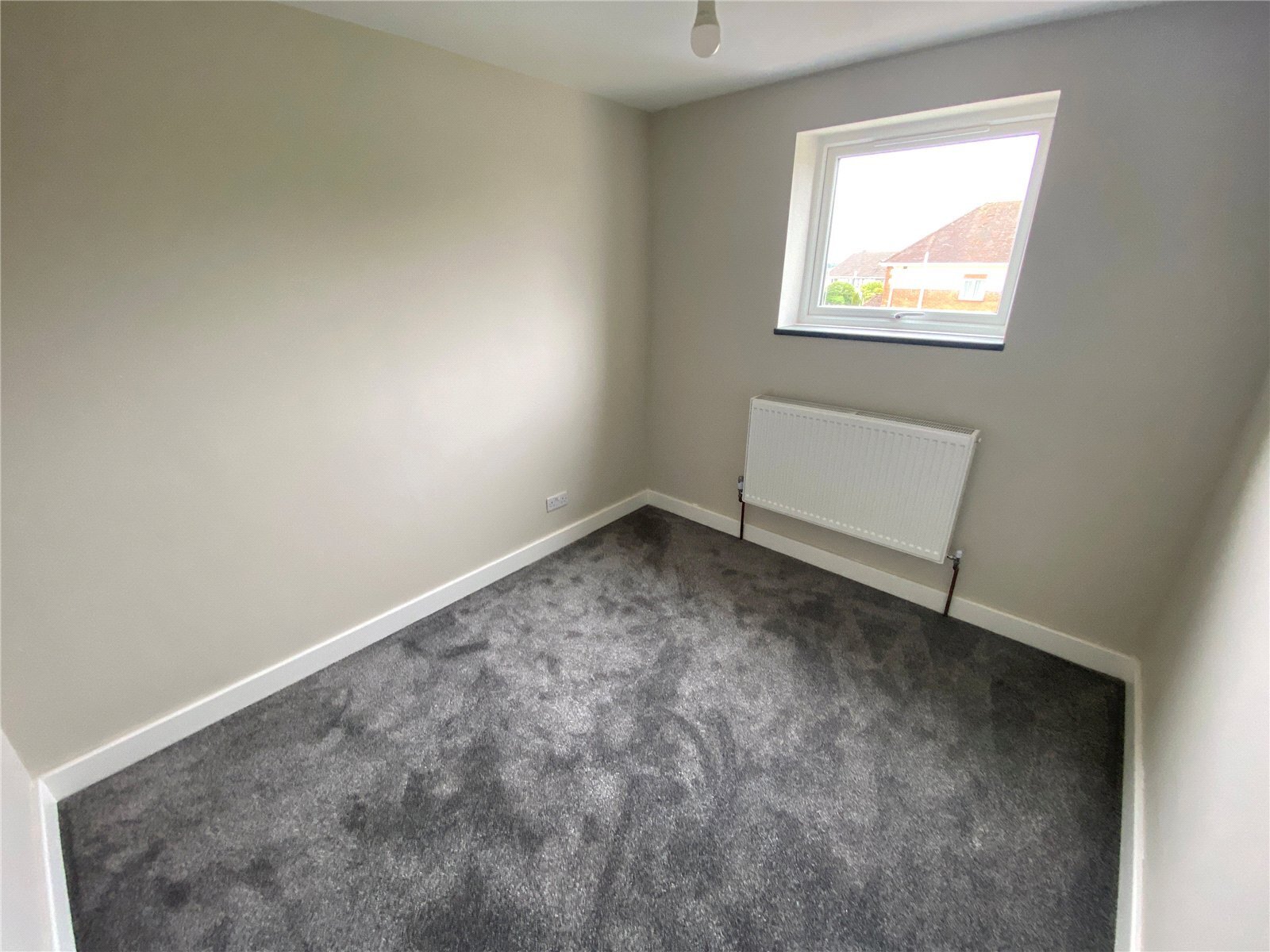 Mossley Avenue, Wallisdown, Poole, Dorset, BH12 Image 23