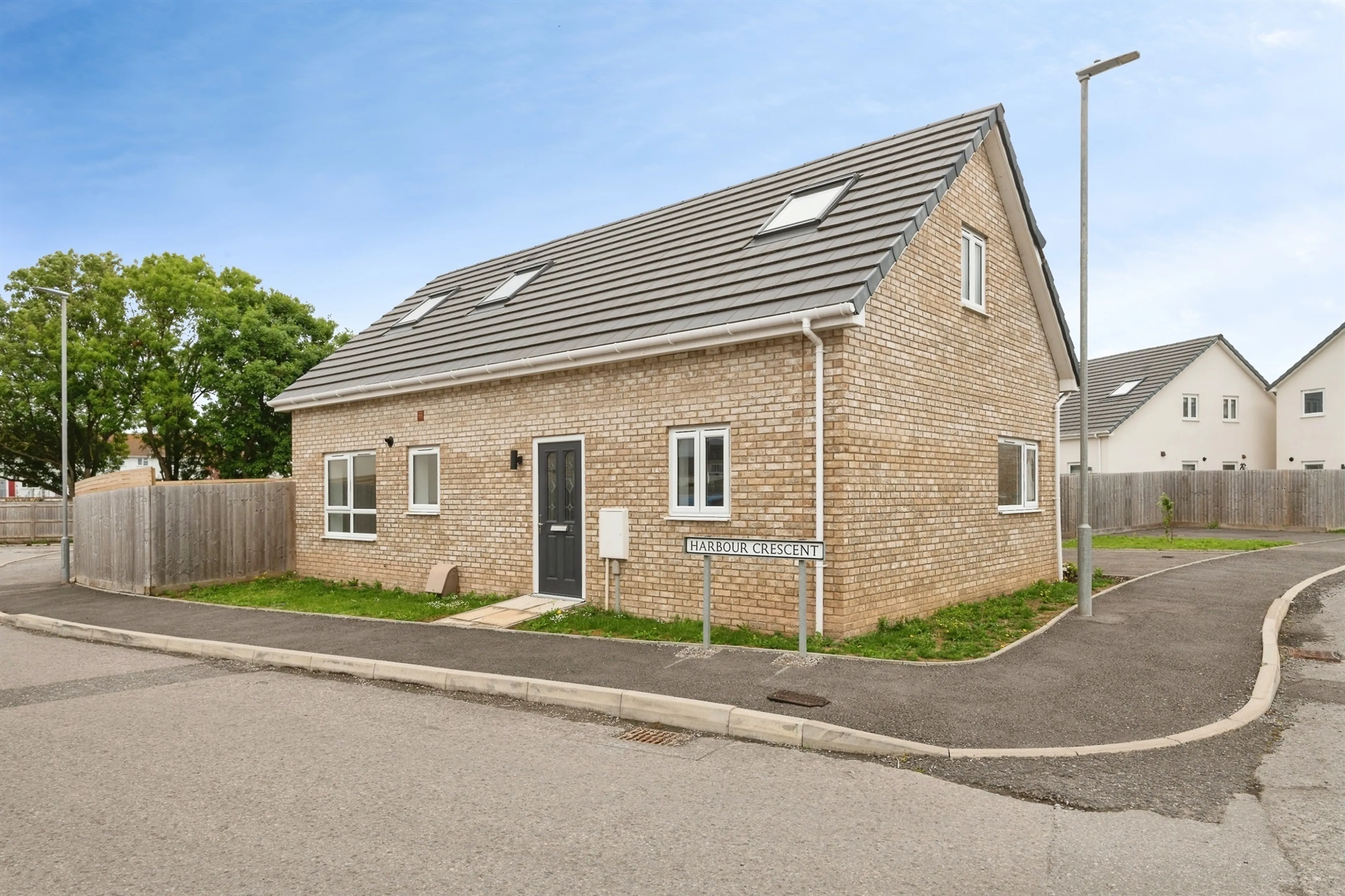 Property photo 0