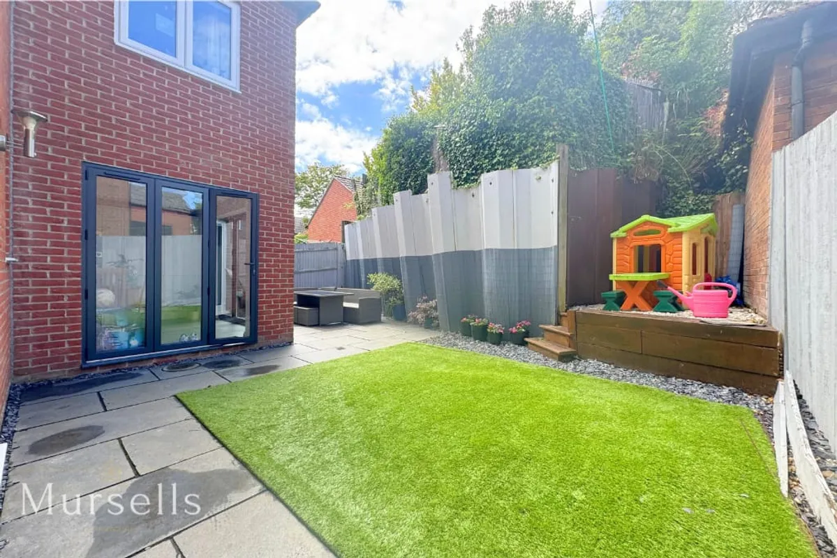 Cecil Place, Lytchett Matravers, Poole, BH16