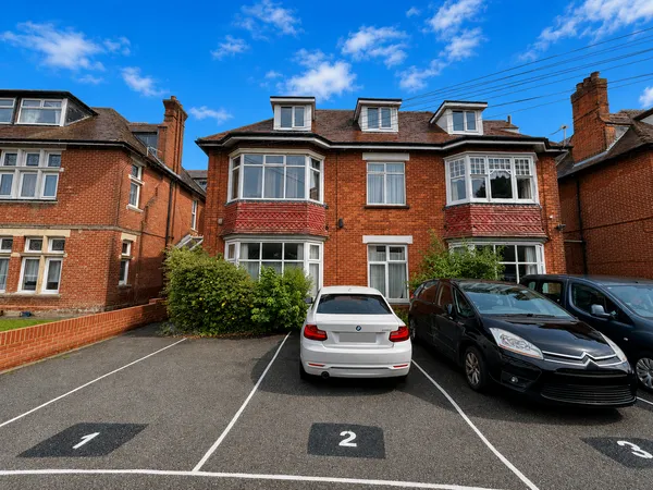 Crabton Close Road