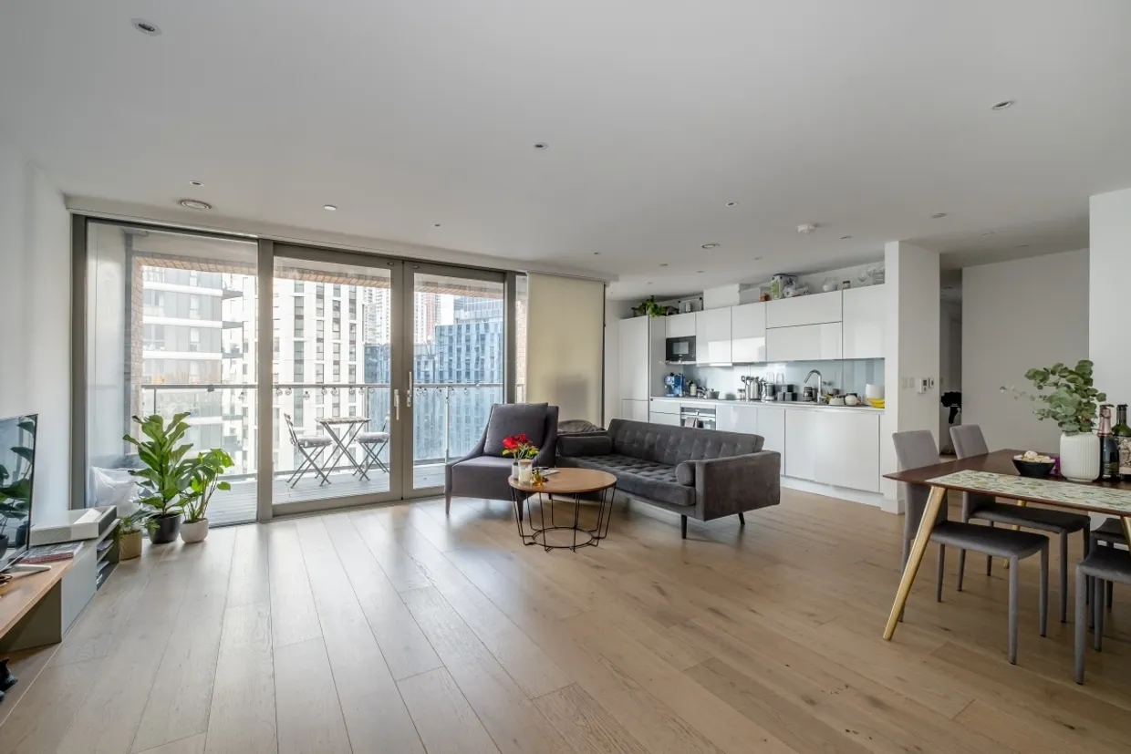 Heritage Tower, E14 photo 1