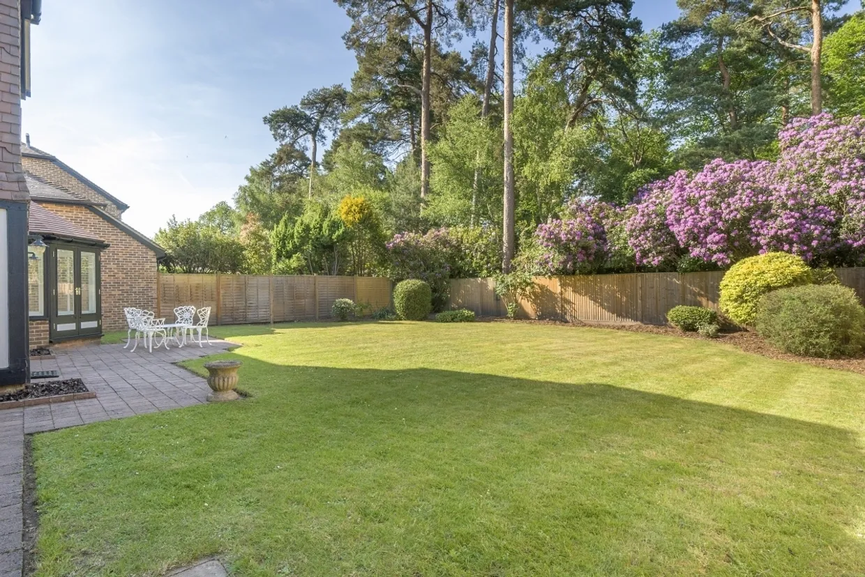 Oakdene, Sunningdale SL5 photo 4