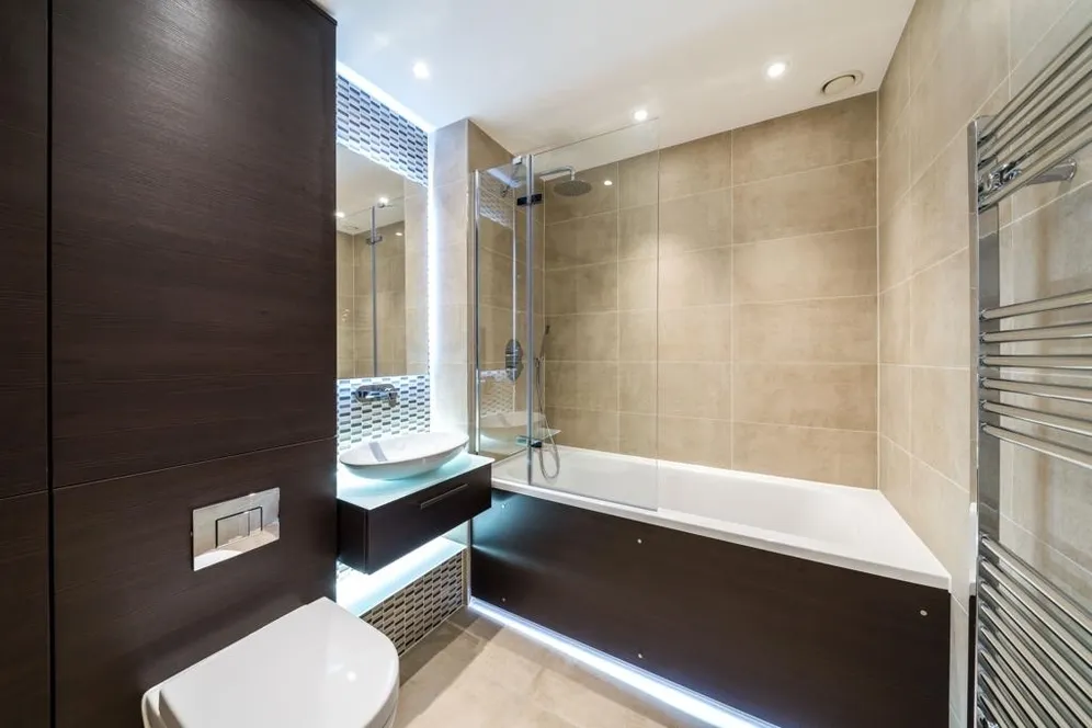 Heritage Tower, E14 photo 8
