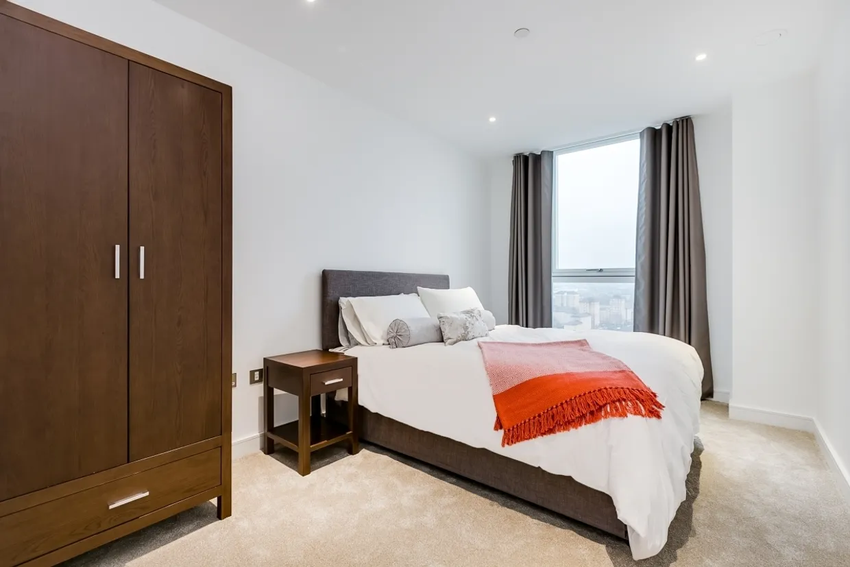 Nine Elms Point, 50 Wandsworth Road London SW8 photo 8