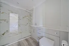 Oakdene, Sunningdale SL5 photo 8
