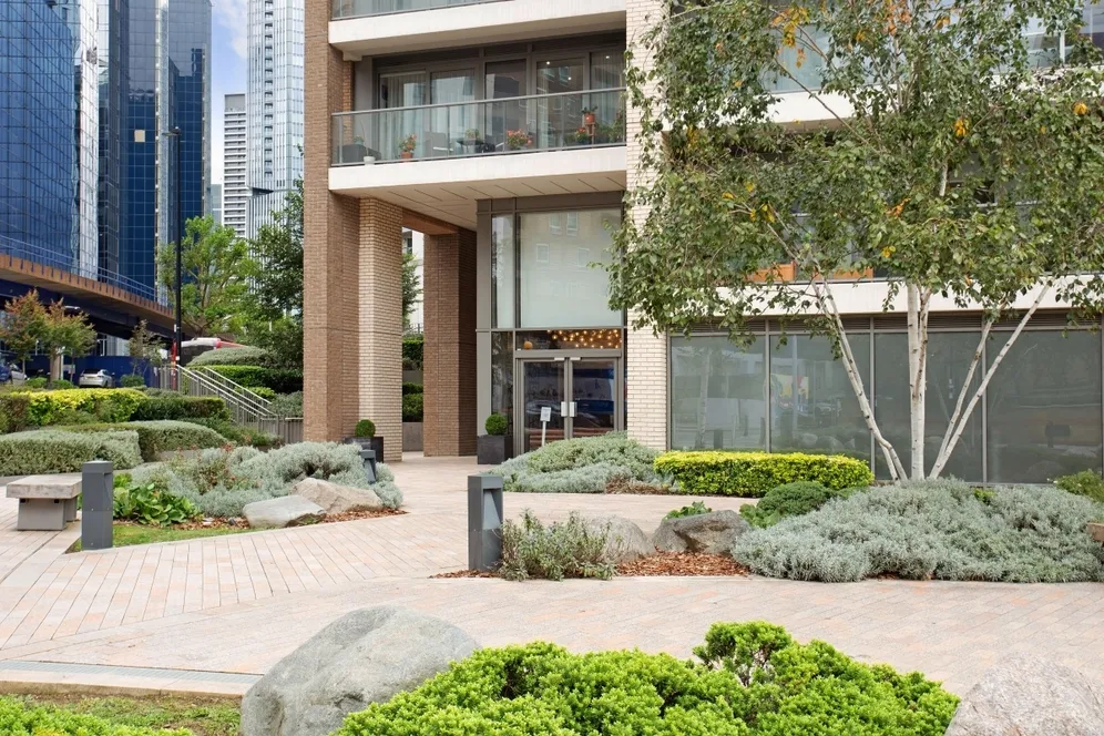 Heritage Tower, E14 photo 11