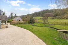 Steanbridge Lane Slad GL6 photo 24