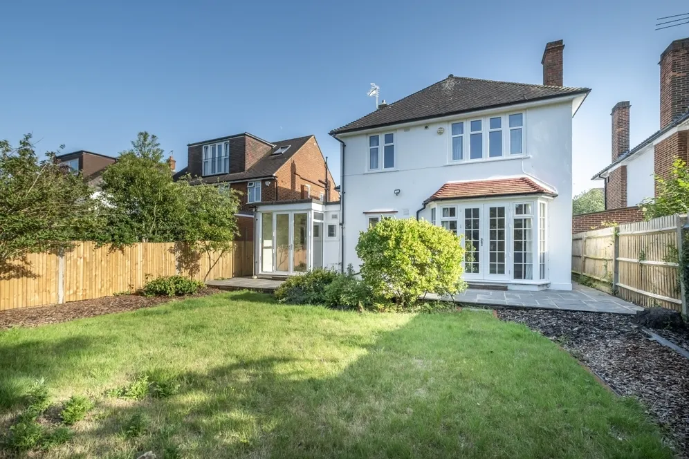 Stonehill Road, East Sheen SW14 photo 12