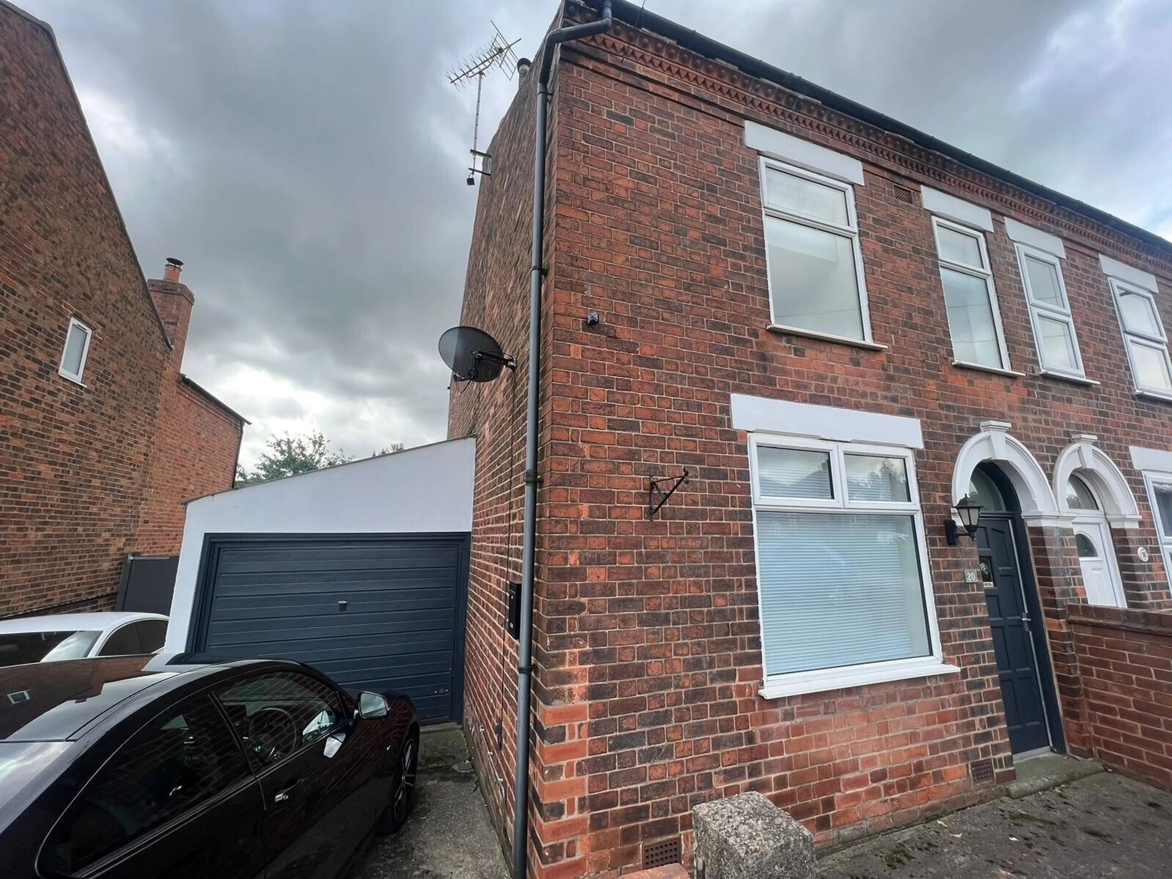 Property photo 0