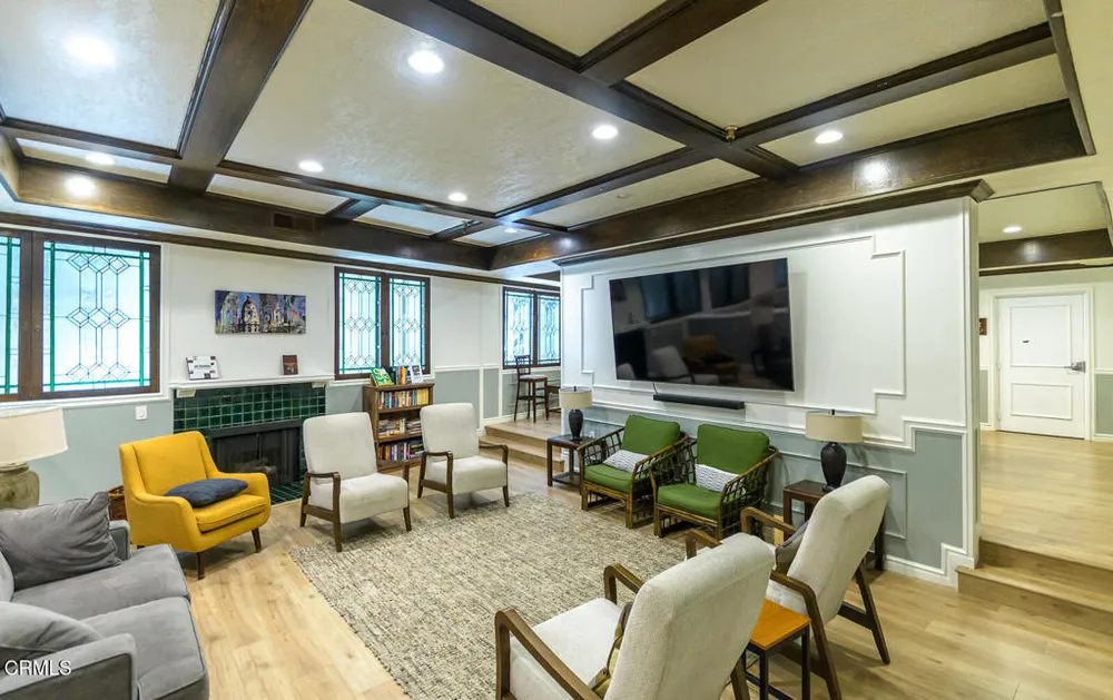 330 Cordova St, Pasadena, CA 91101